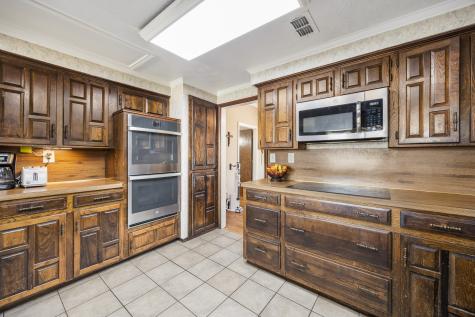 1439 Davis Lane Terrell TX 75160