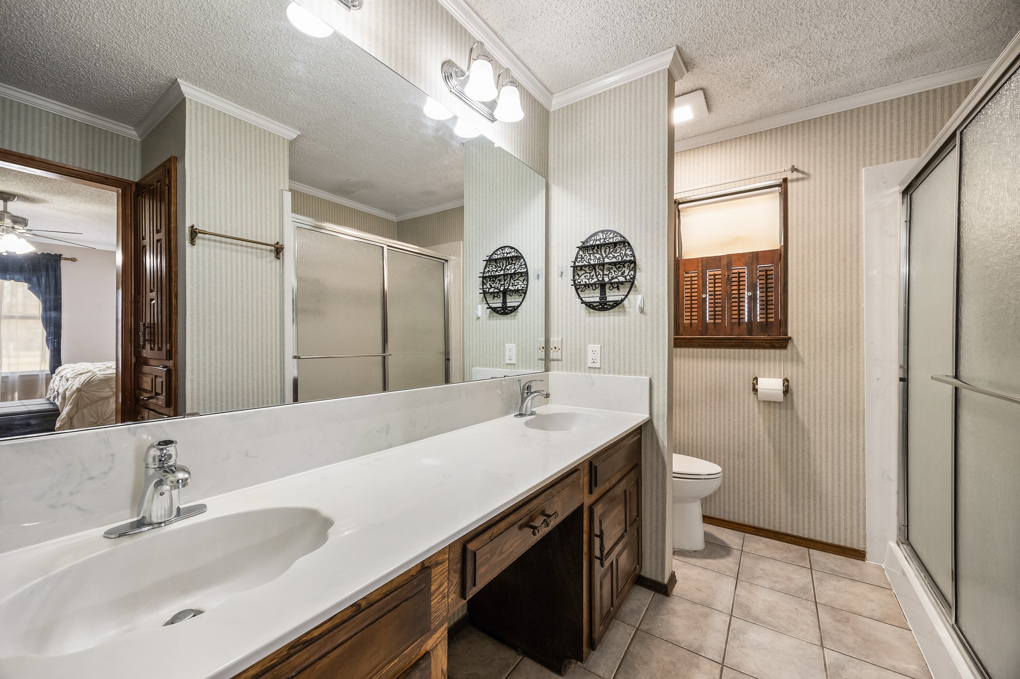 1439 Davis Lane Terrell TX 75160