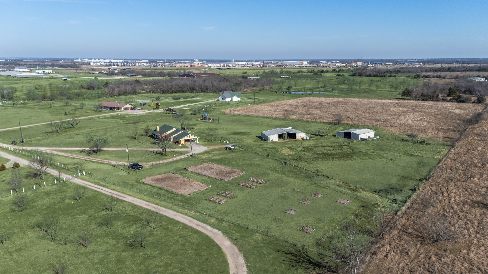 1439 Davis Lane Terrell TX 75160