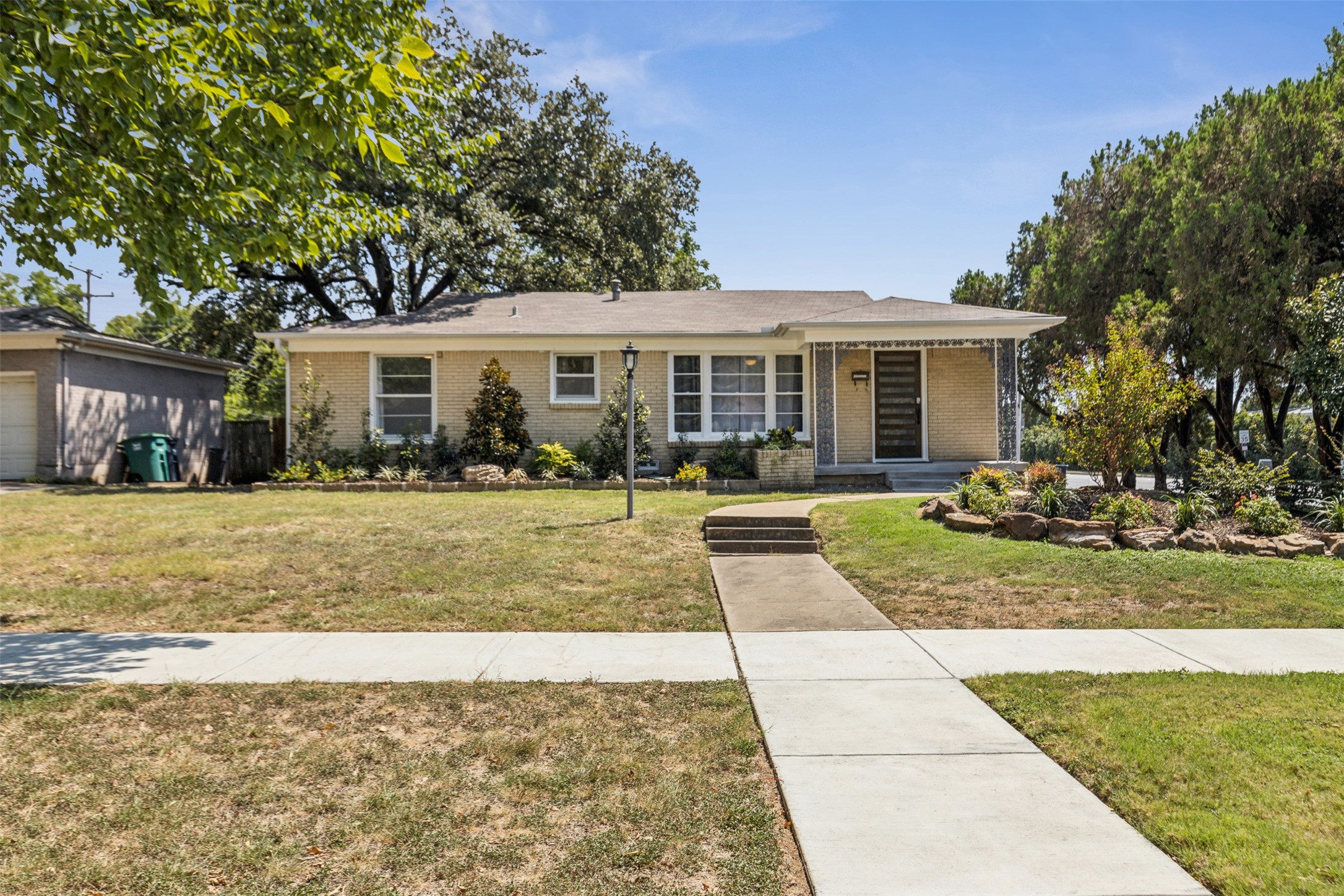 1613 Elizabeth Boulevard Fort Worth TX 76110