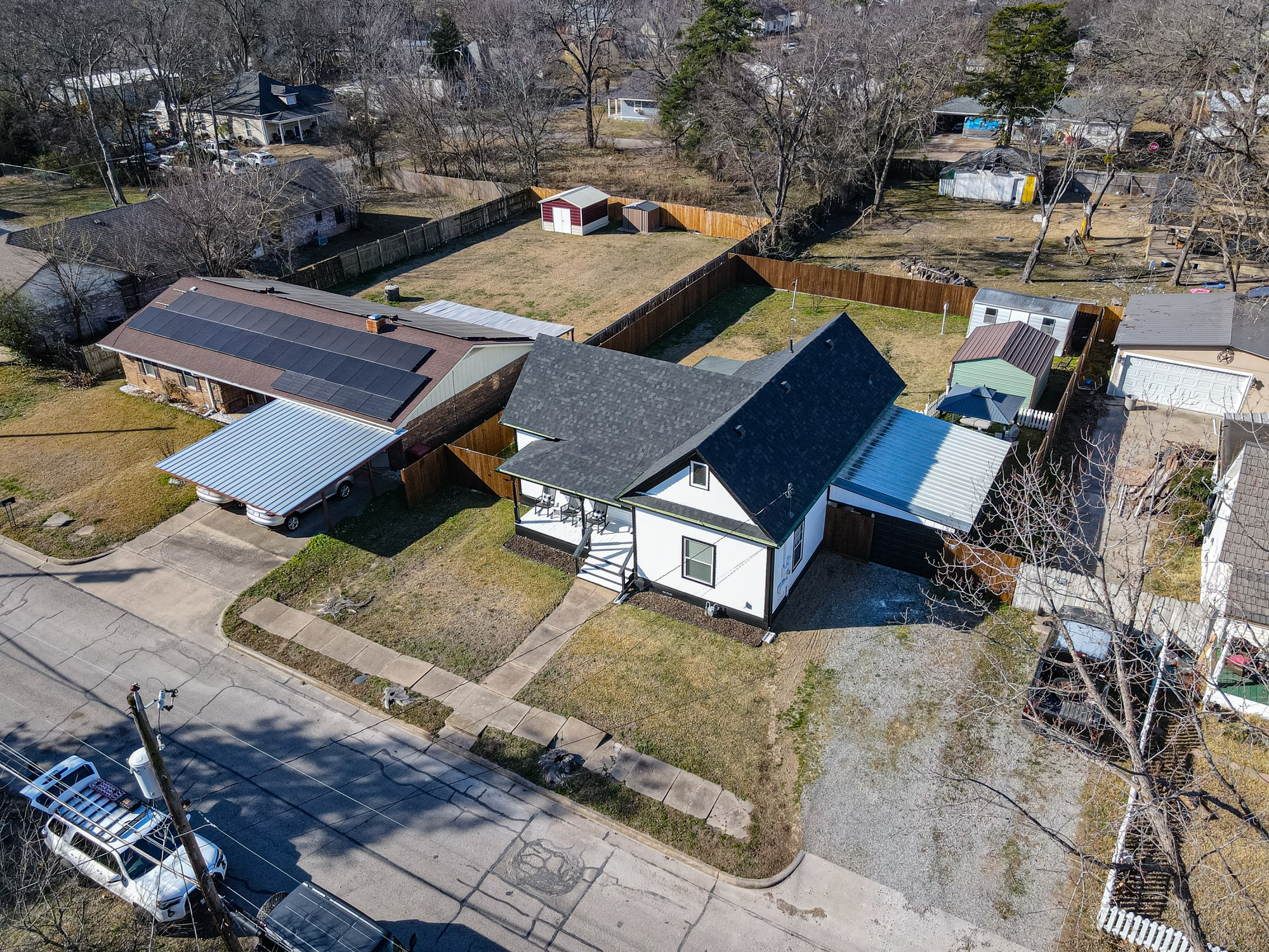 819 Beech Street Bonham TX 75418