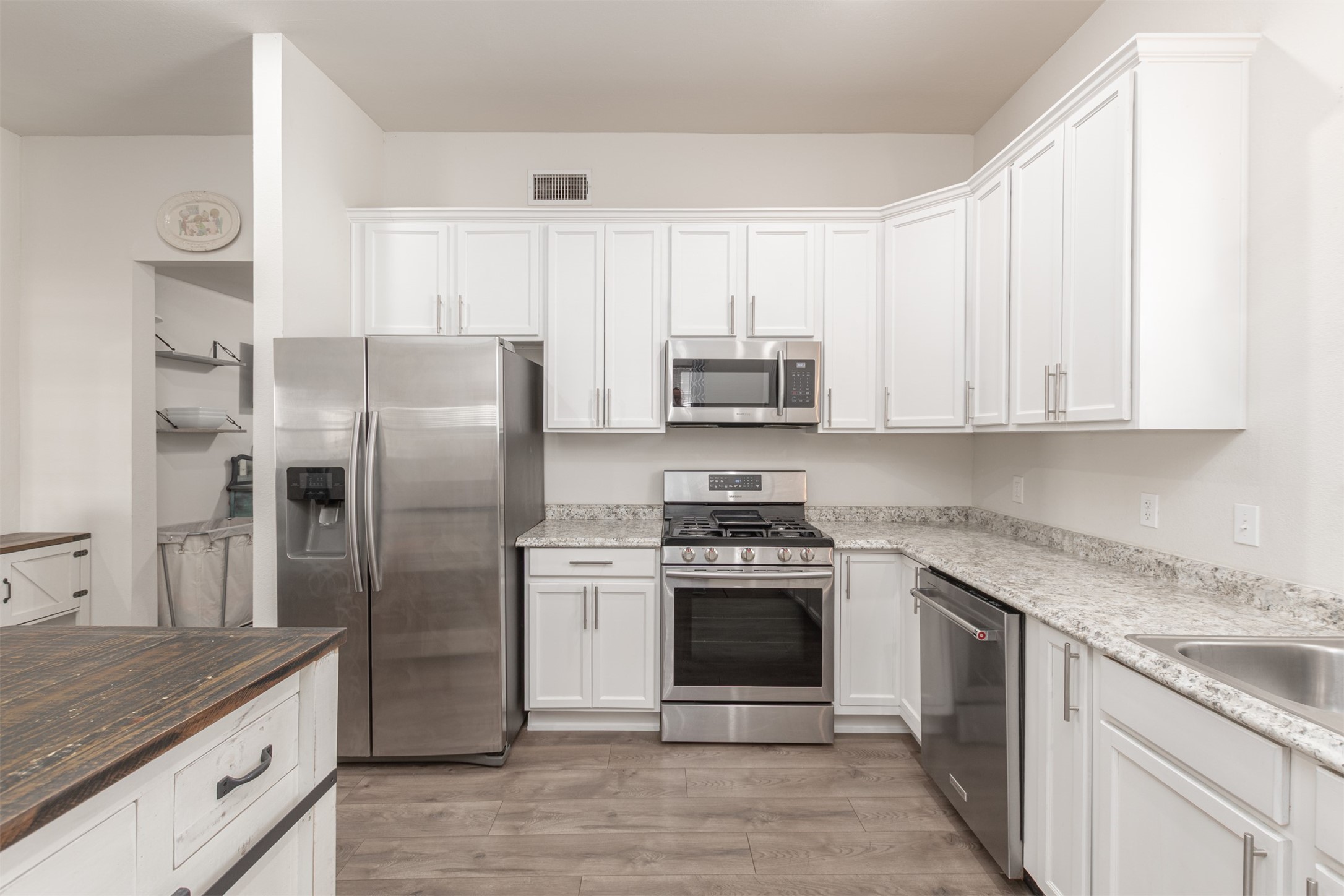 819 Beech Street Bonham TX 75418
