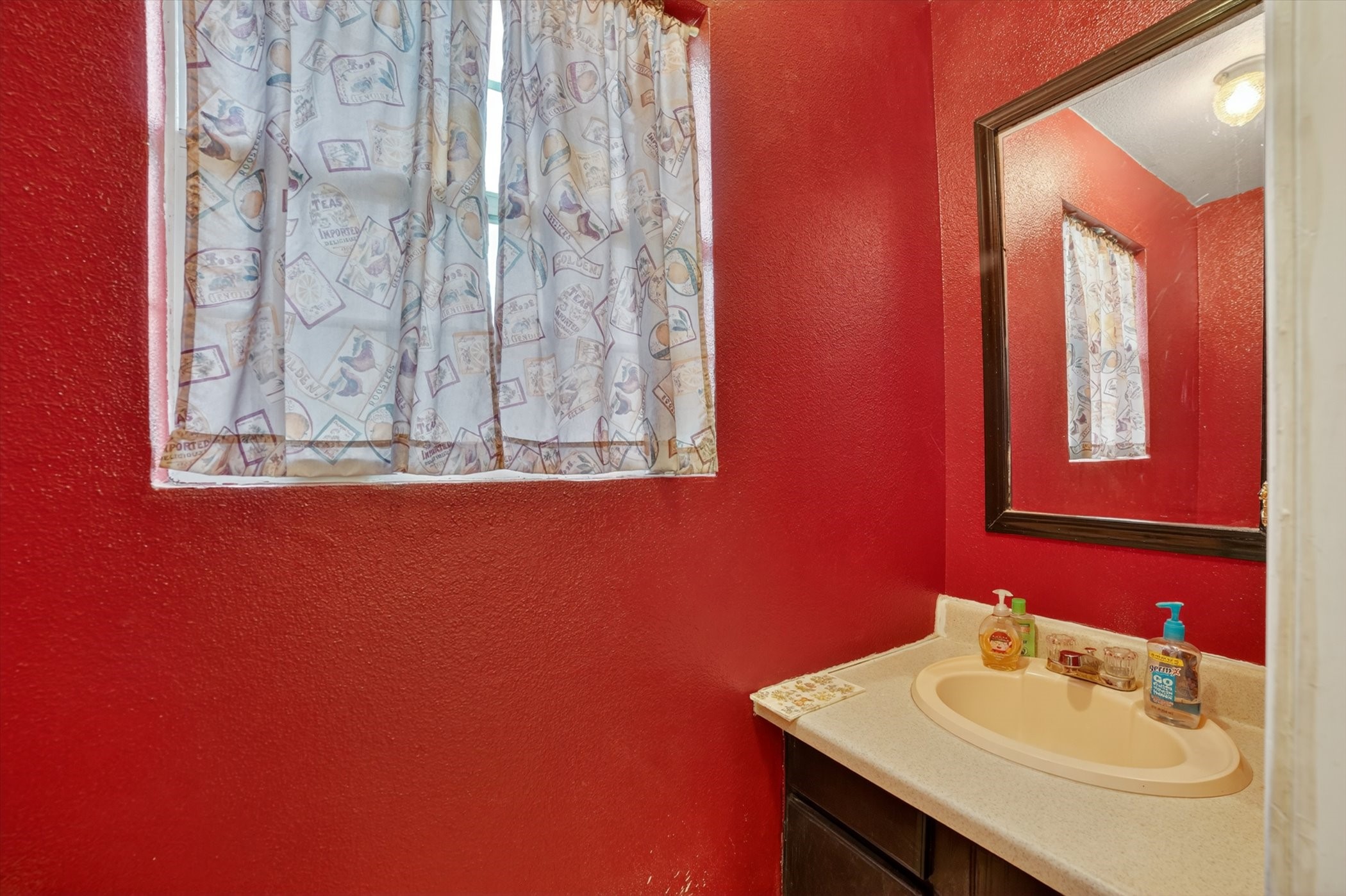 1284 County Road 101 Kaufman TX 75142