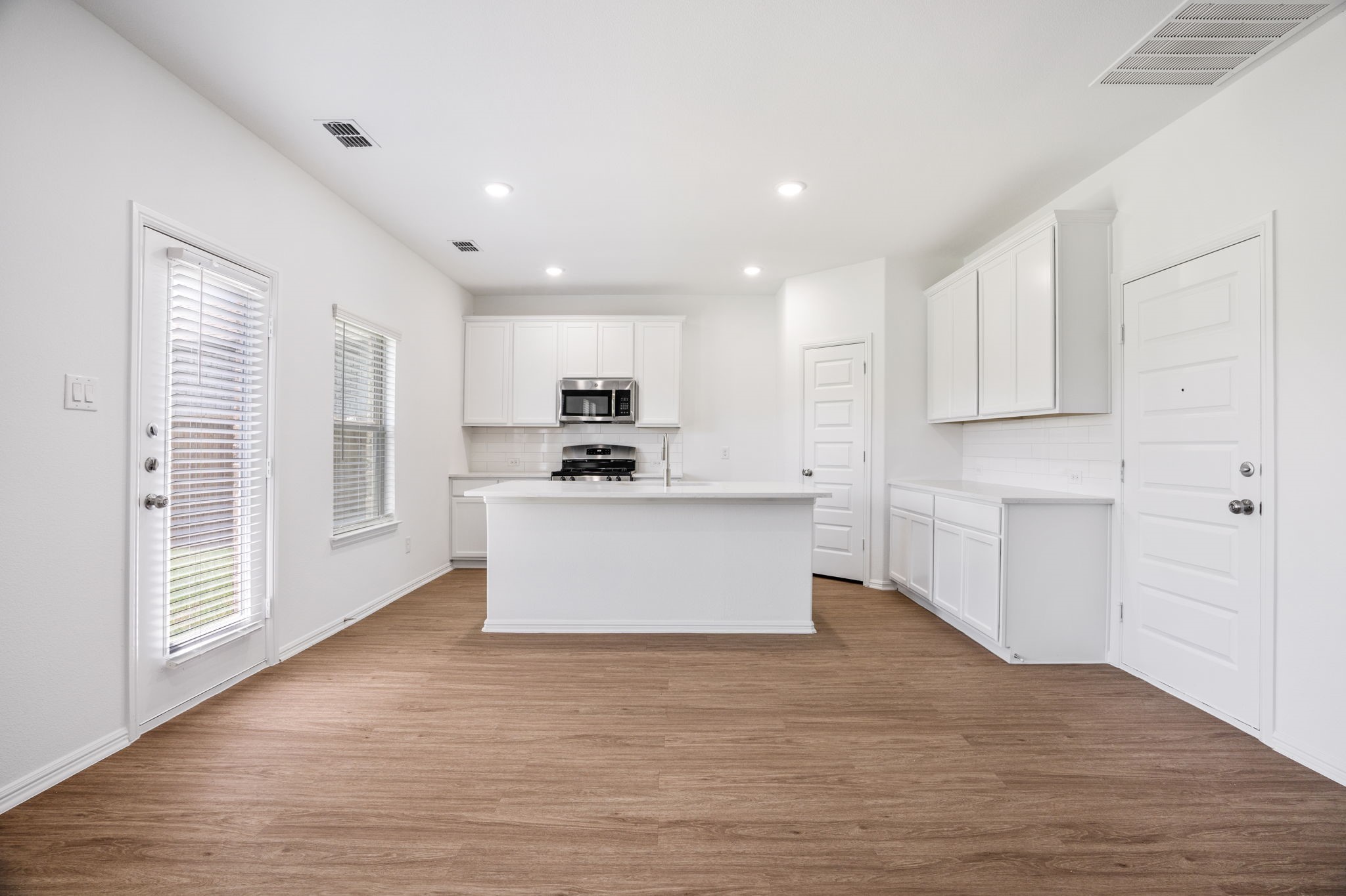 8721 Antelope Flat Lane Fort Worth TX 76131
