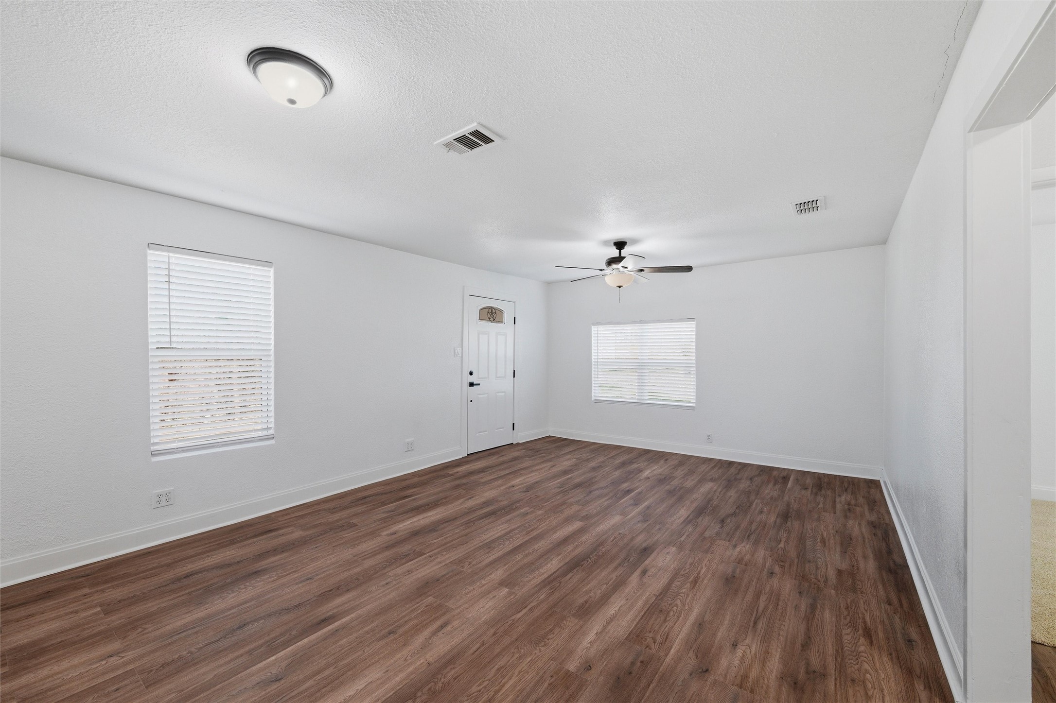 1512 NE 34th Street Fort Worth TX 76106