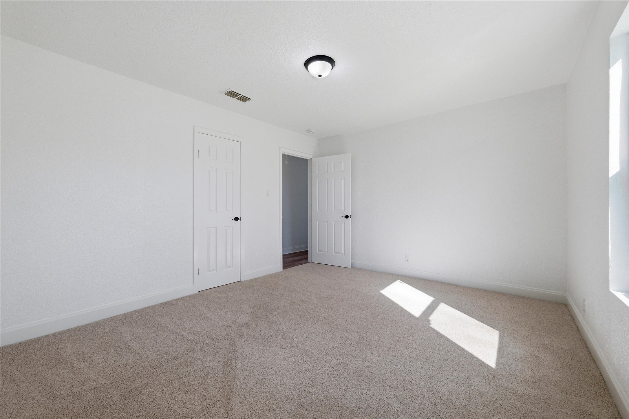 1512 NE 34th Street Fort Worth TX 76106