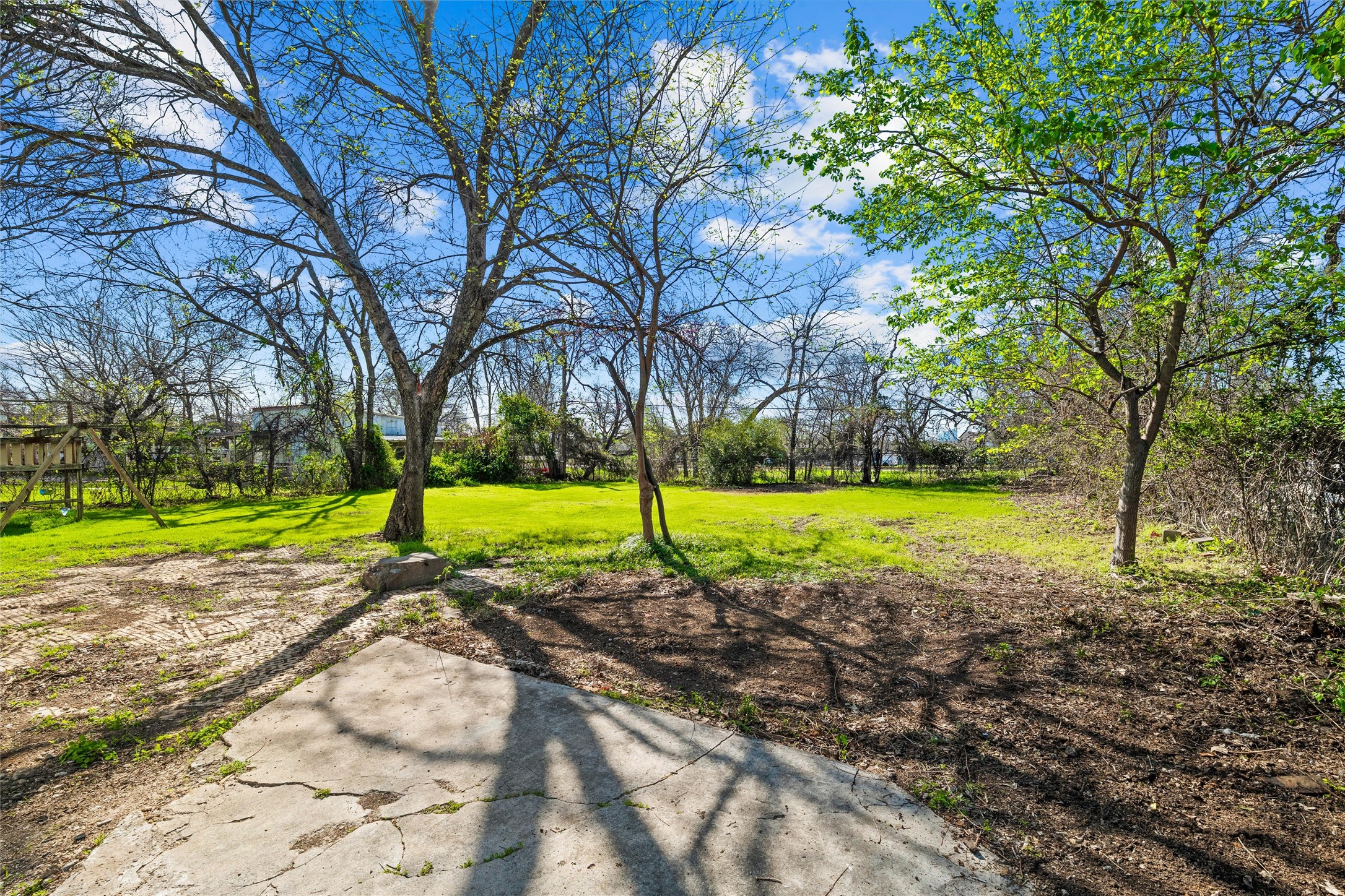 1512 NE 34th Street Fort Worth TX 76106