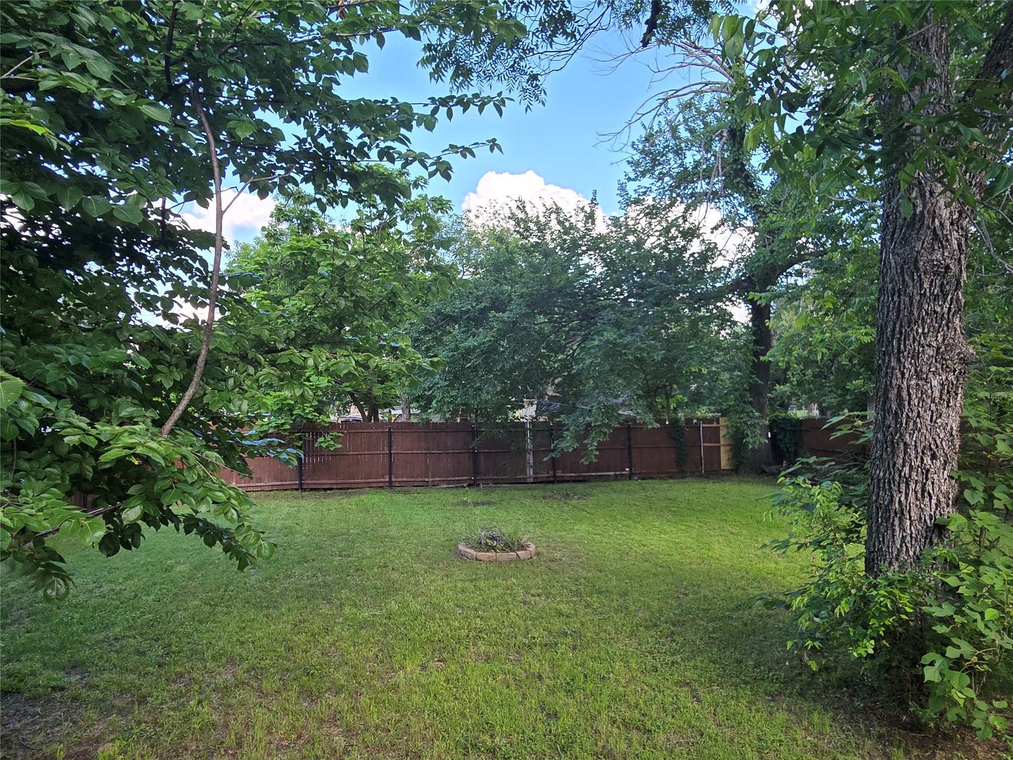 601 S Rusk Street Weatherford TX 76086