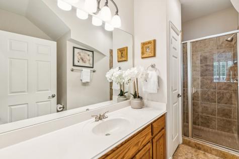8904 Meadowknoll Drive Dallas TX 75243