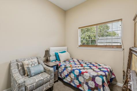 8904 Meadowknoll Drive Dallas TX 75243