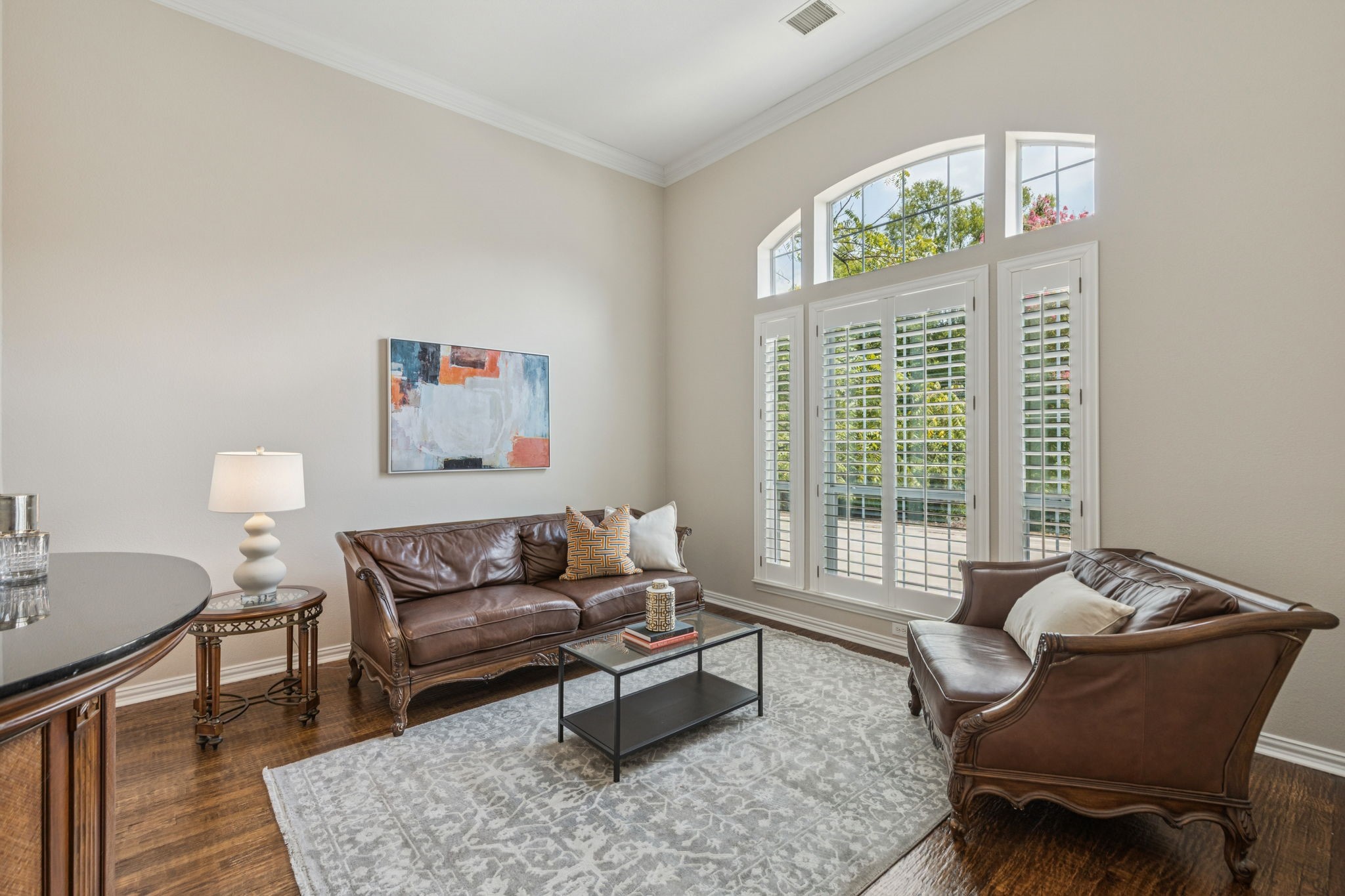 8904 Meadowknoll Drive Dallas TX 75243