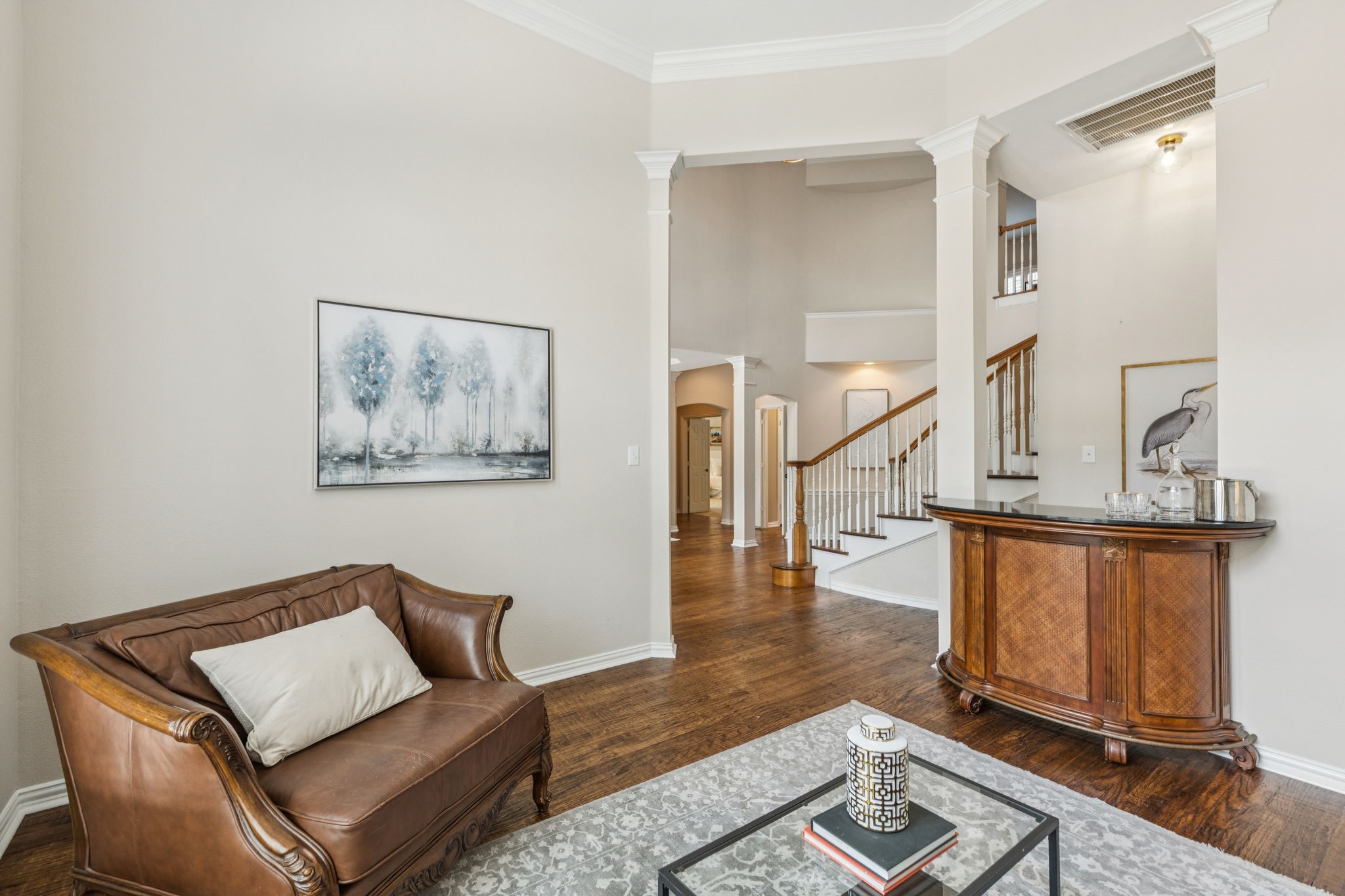 8904 Meadowknoll Drive Dallas TX 75243