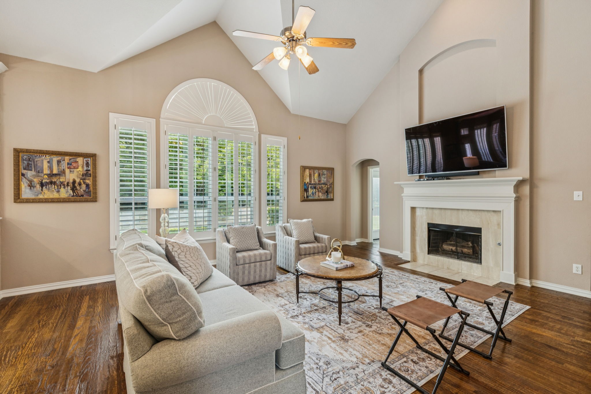 8904 Meadowknoll Drive Dallas TX 75243