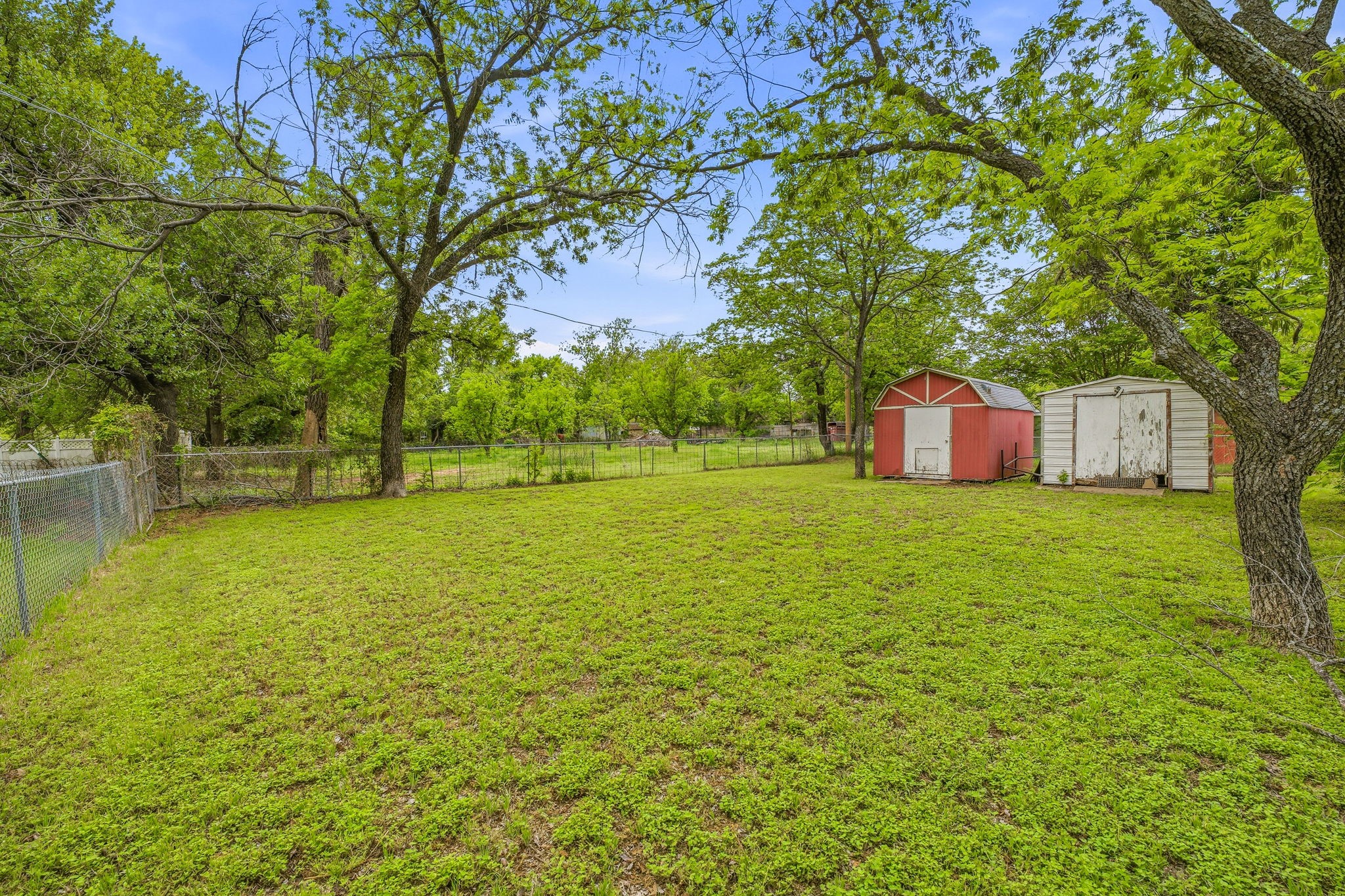 200 E Plum Avenue De Leon TX 76444