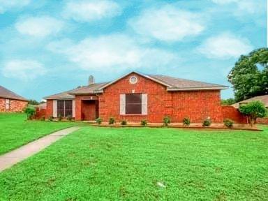 916 Breckenridge Drive Desoto TX 75115