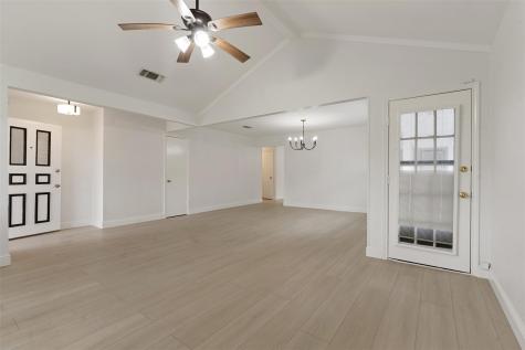 2024 Oakmeadow Street Bedford TX 76021
