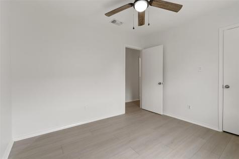 2024 Oakmeadow Street Bedford TX 76021