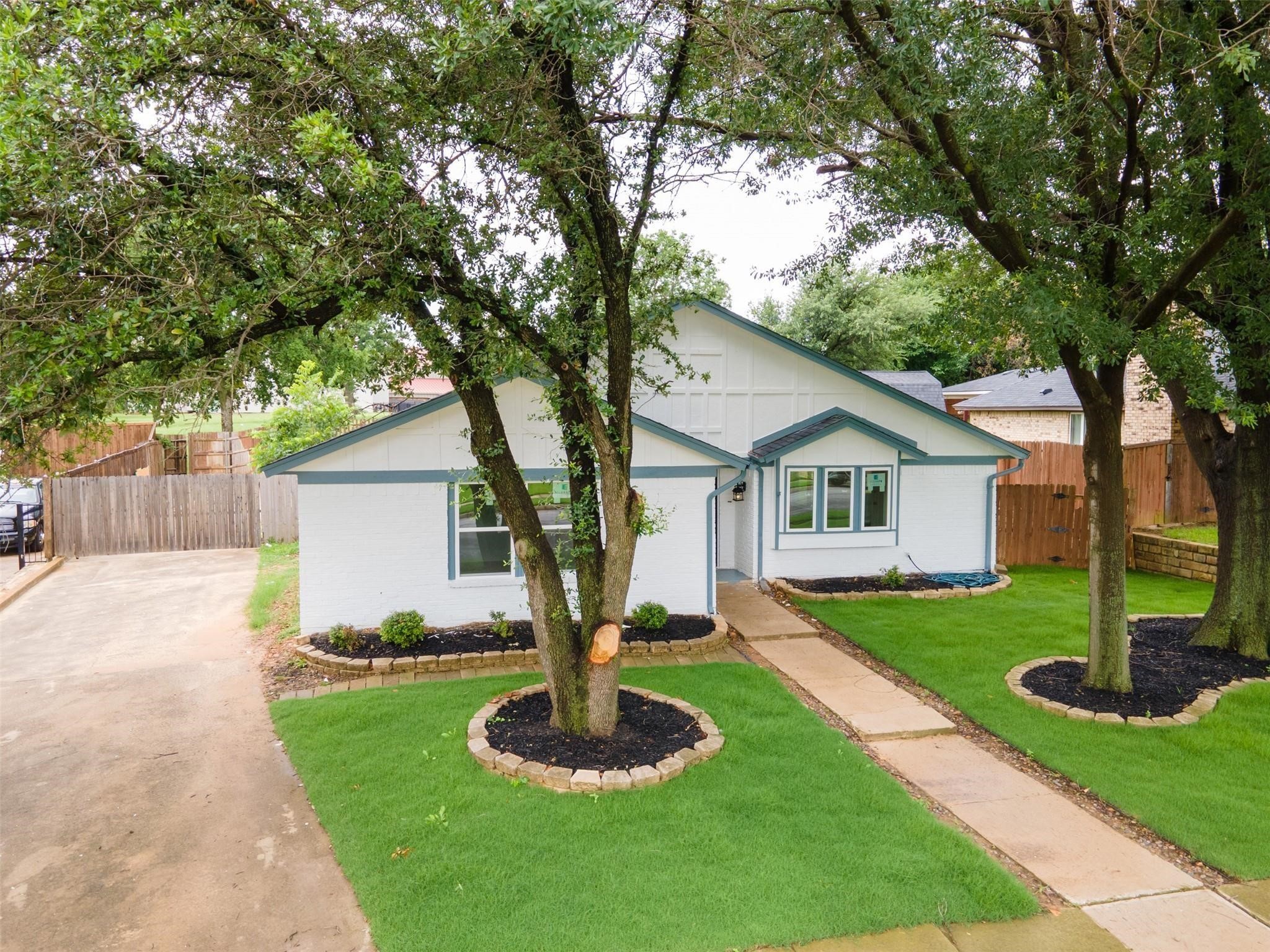 2024 Oakmeadow Street Bedford TX 76021