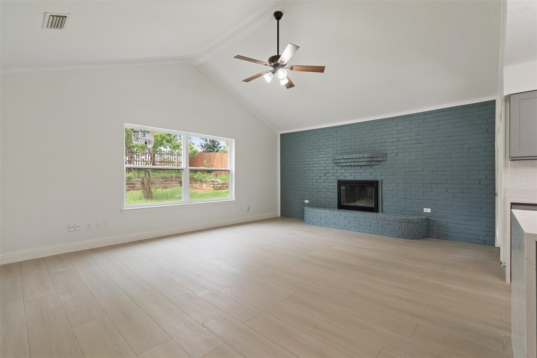 2024 Oakmeadow Street Bedford TX 76021