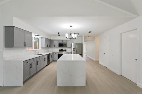 2024 Oakmeadow Street Bedford TX 76021