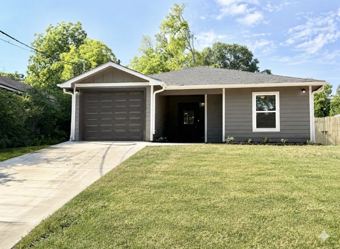 506 Jeanette Avenue Gladewater TX 75647