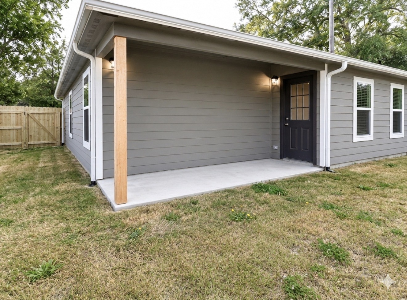506 Jeanette Avenue Gladewater TX 75647