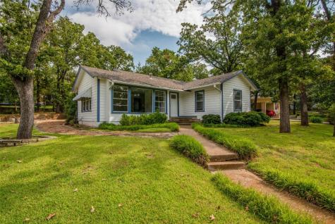 1231 W Hull Street Denison TX 75020
