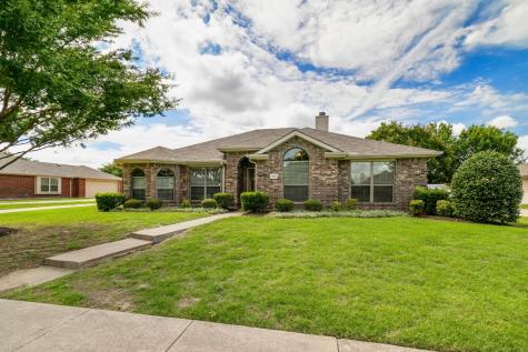 300 Ponderosa Trail Murphy TX 75094