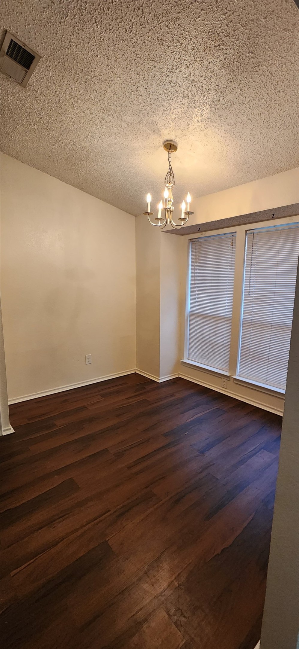 200 Seagull Court Irving TX 75060