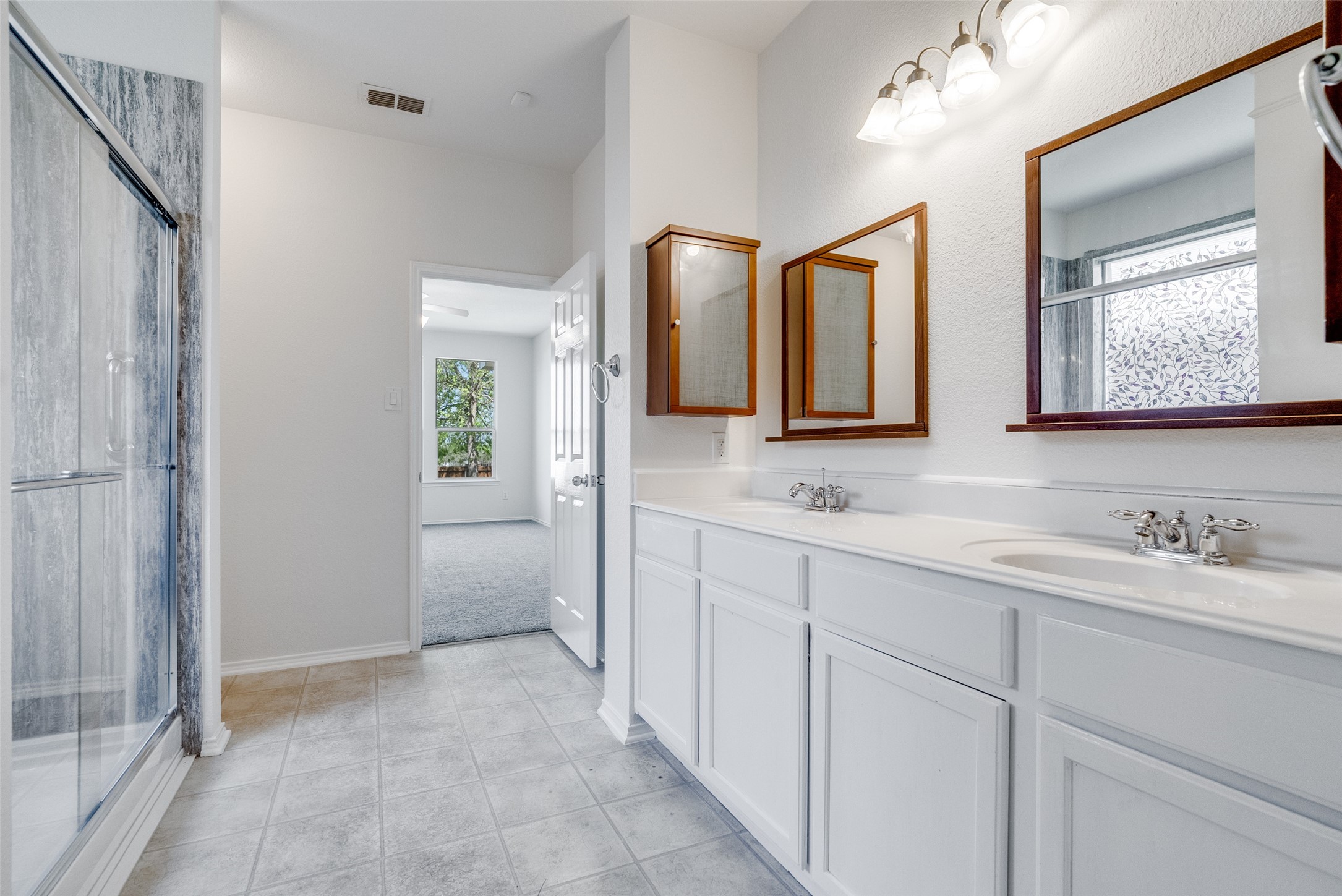 10732 Lipan Trail Fort Worth TX 76108