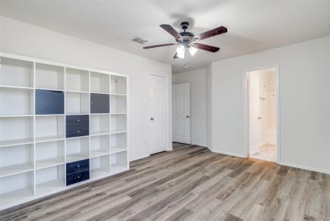 10732 Lipan Trail Fort Worth TX 76108