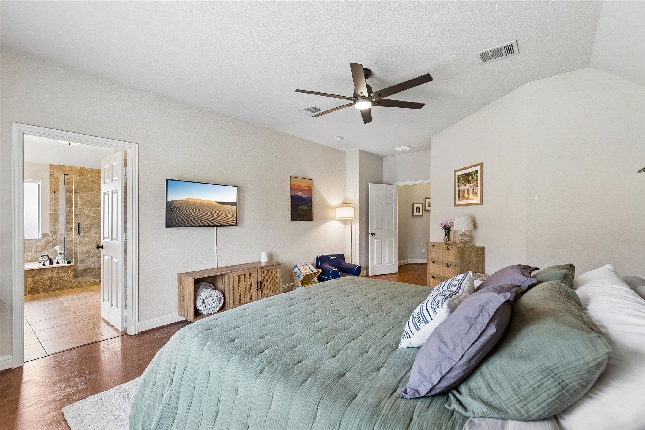 139 Country Lakes Drive Argyle TX 76226