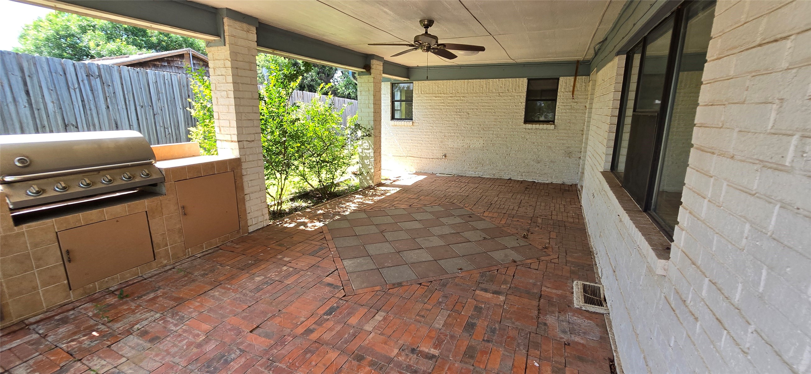 8295 Palo Pinto Highway Mineral Wells TX 76067