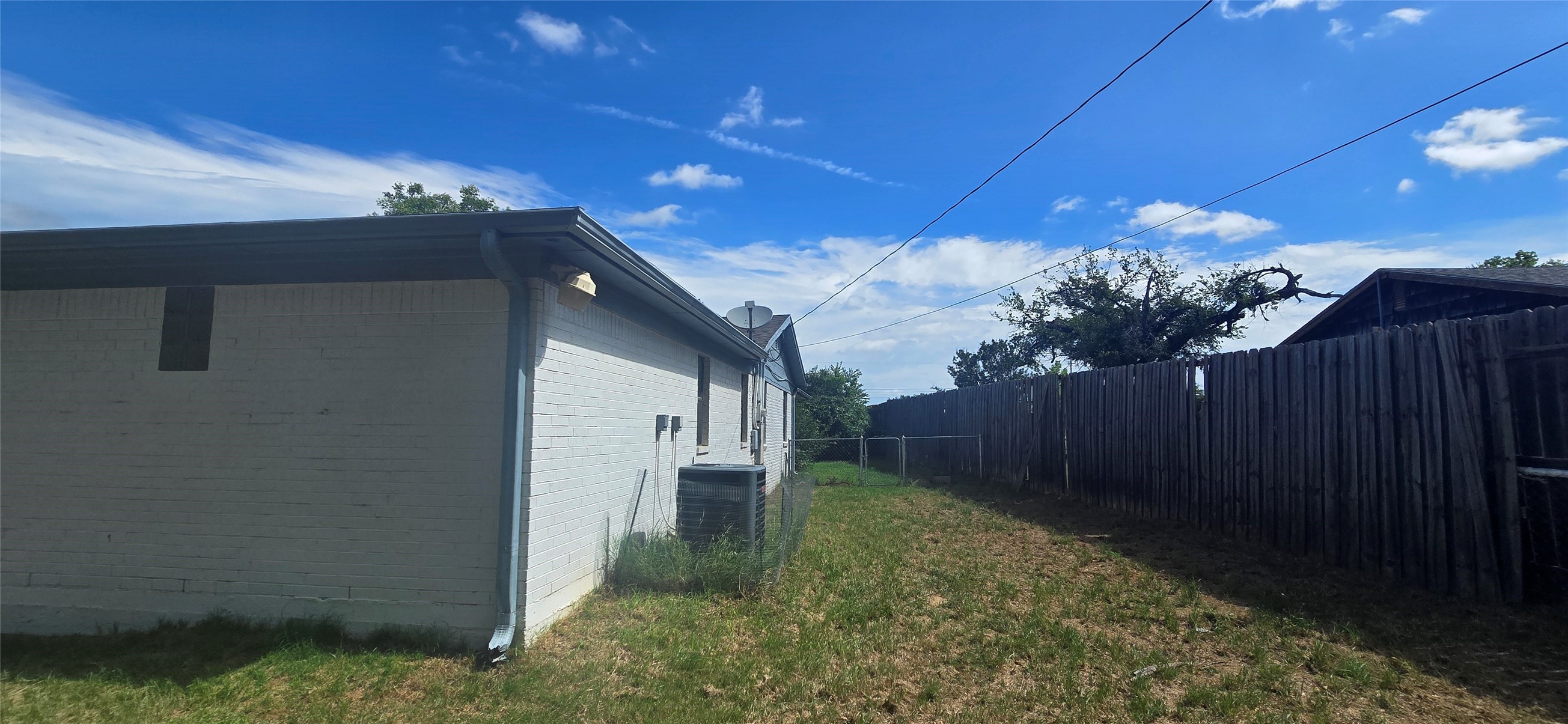 8295 Palo Pinto Highway Mineral Wells TX 76067