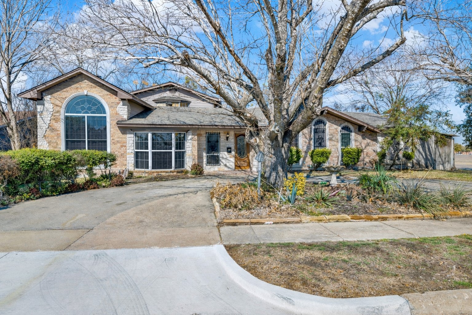 501 Colgate Drive Lancaster TX 75134