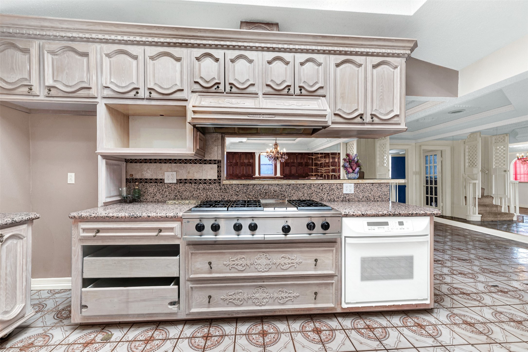 501 Colgate Drive Lancaster TX 75134