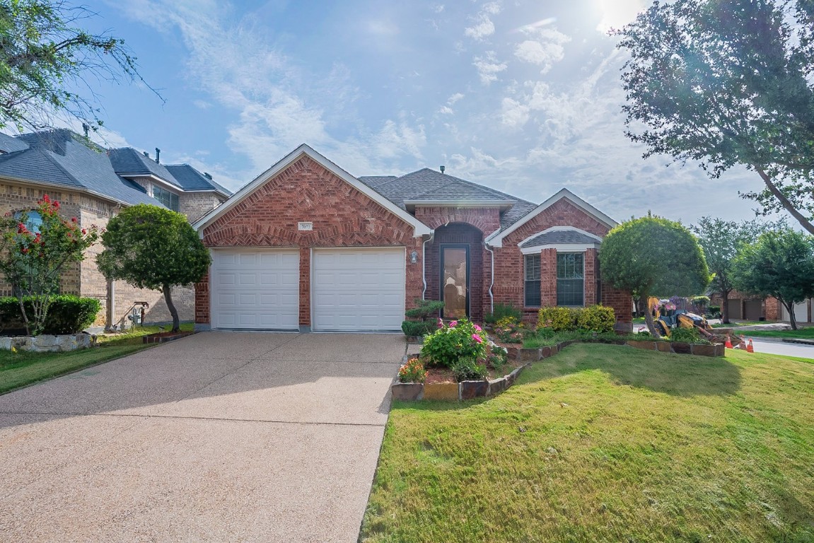7072 Surfside Lane Grand Prairie TX 75054