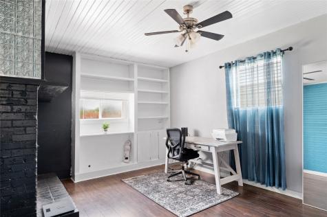 1531 W Main Street Denison TX 75020