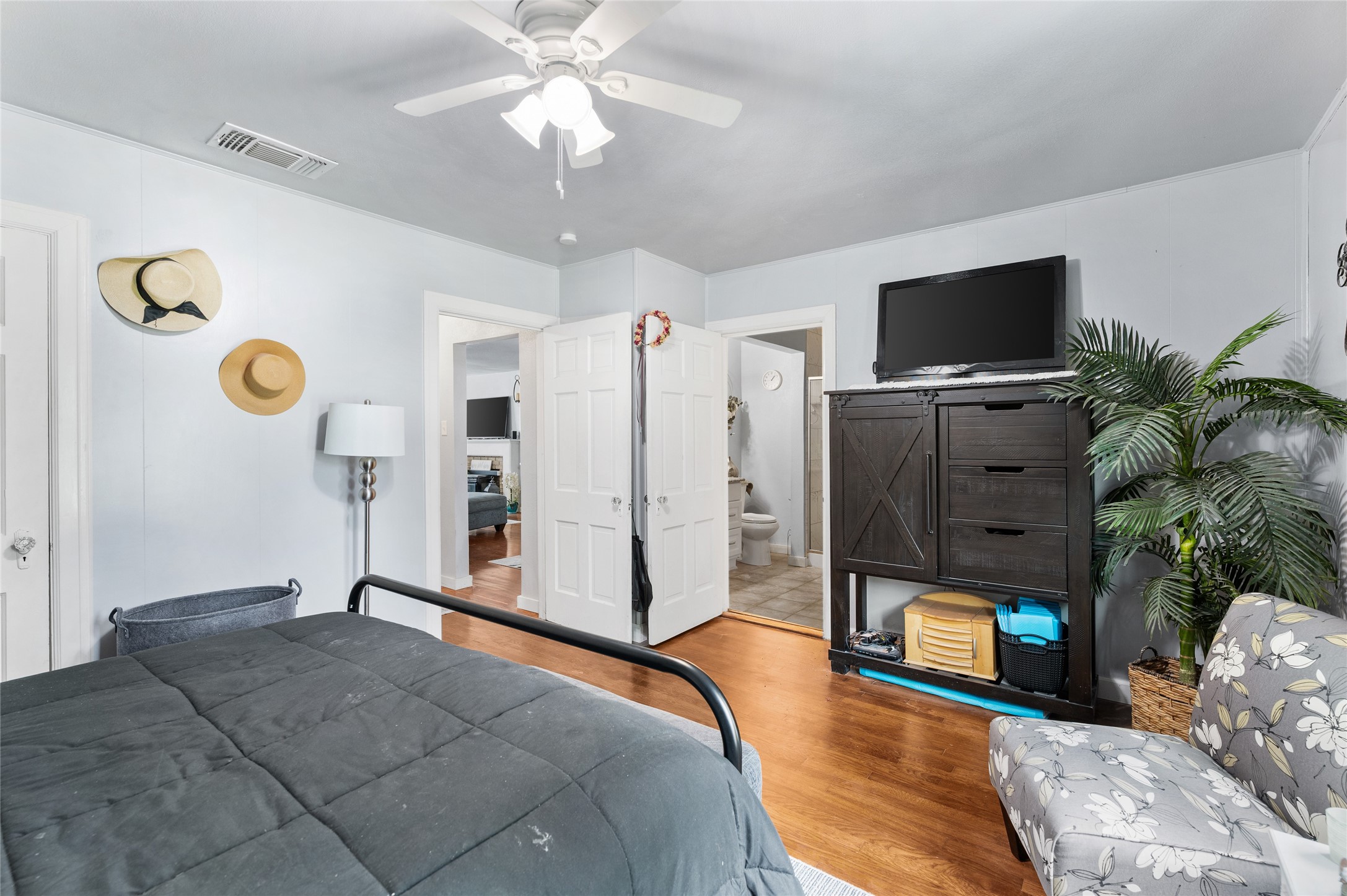 1531 W Main Street Denison TX 75020