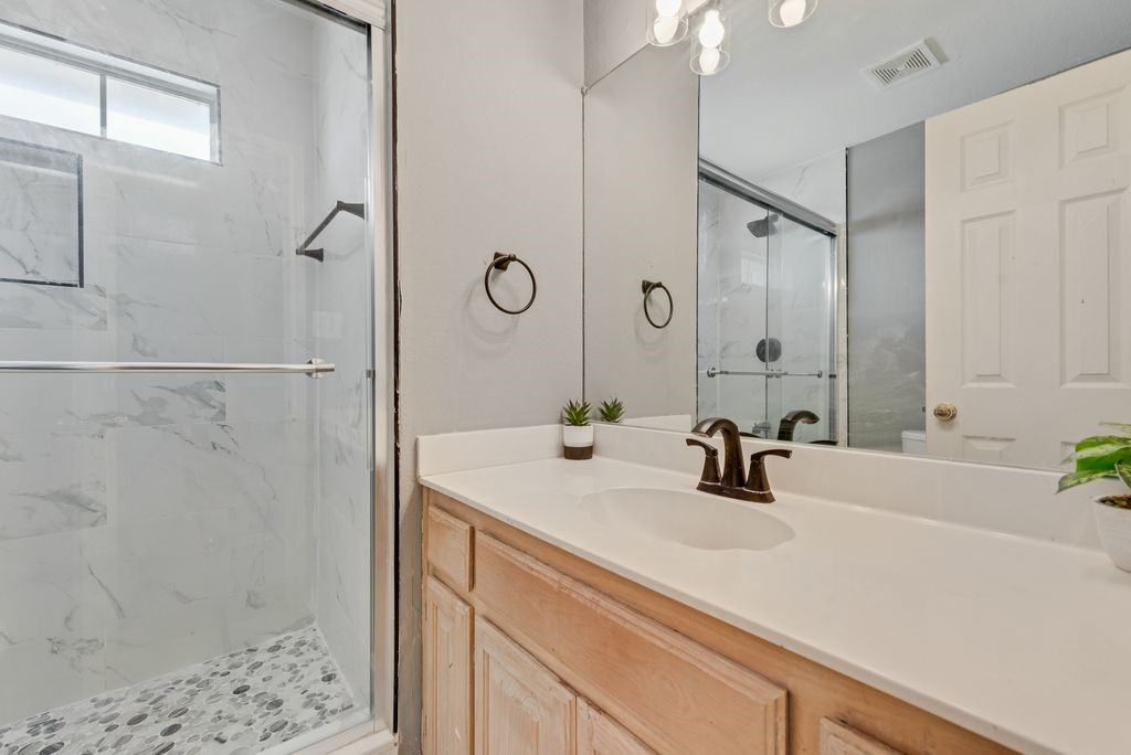 4009 Eisenhower Street Carrollton TX 75007