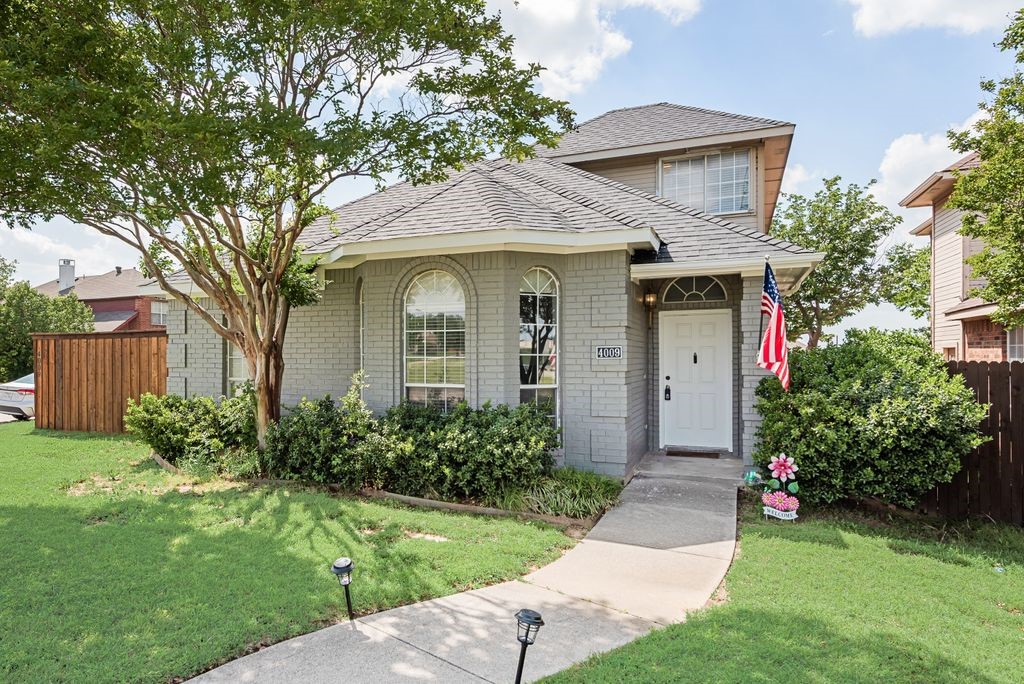 4009 Eisenhower Street Carrollton TX 75007