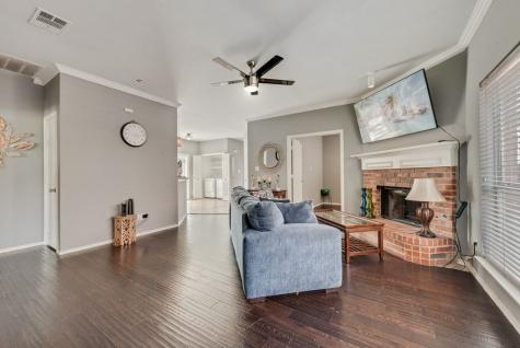 4009 Eisenhower Street Carrollton TX 75007