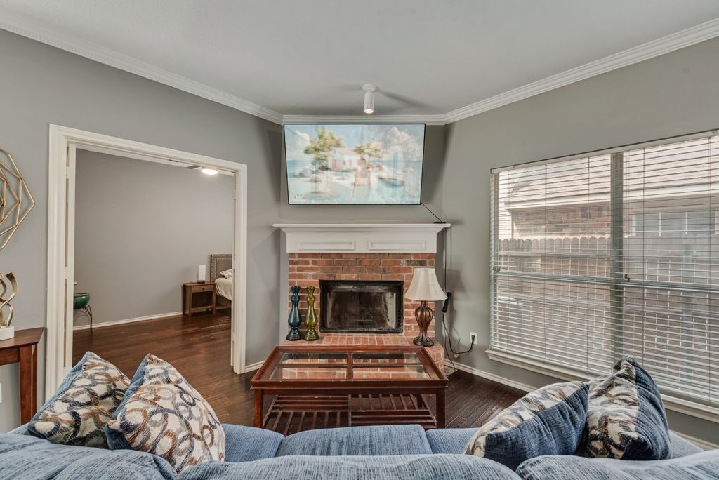4009 Eisenhower Street Carrollton TX 75007