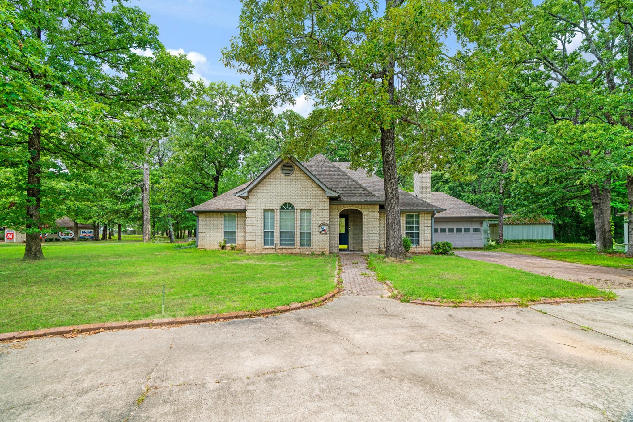 455 Timber Lakes Drive Powderly TX 75473
