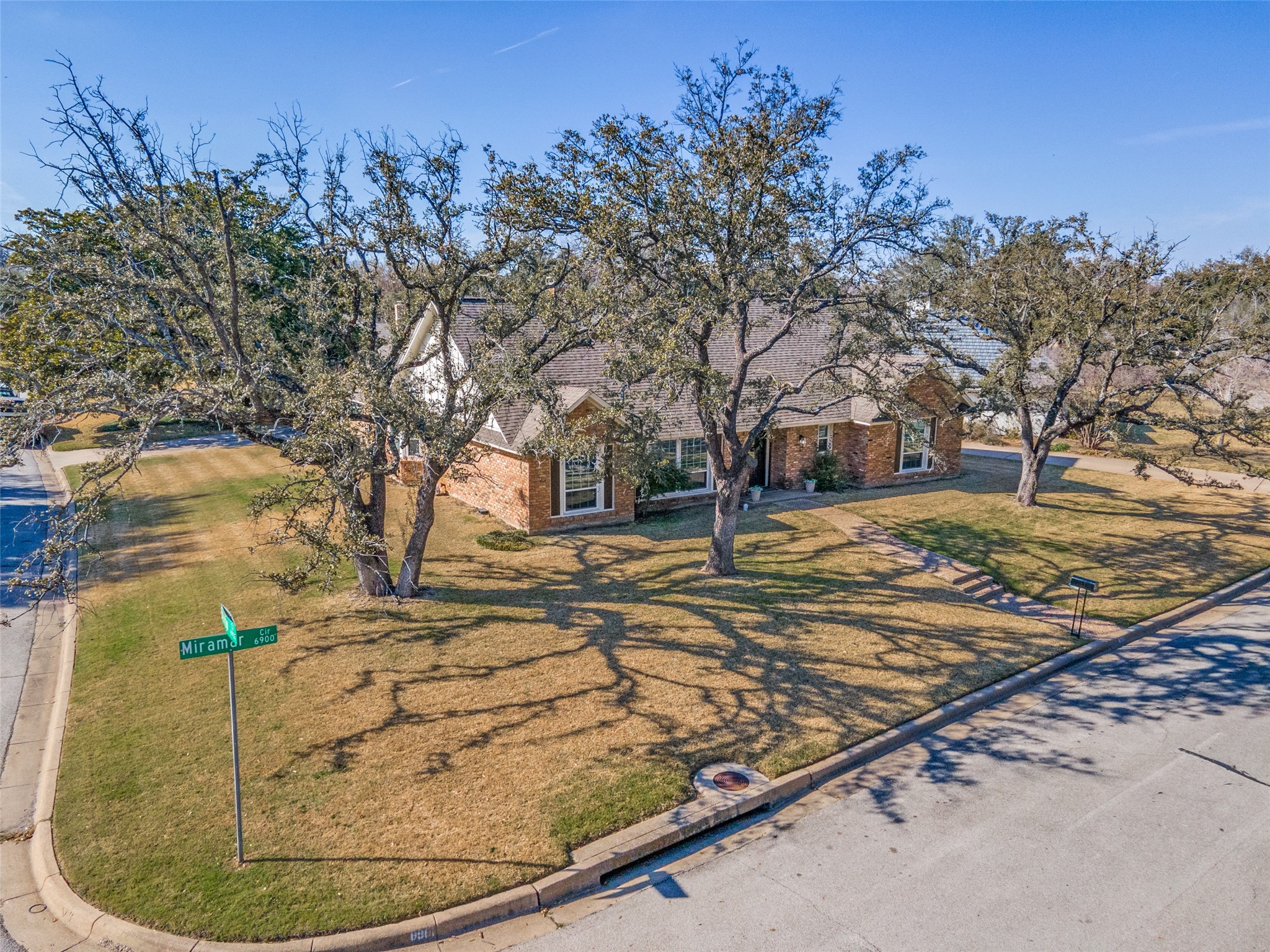 6901 Miramar Circle Fort Worth TX 76126