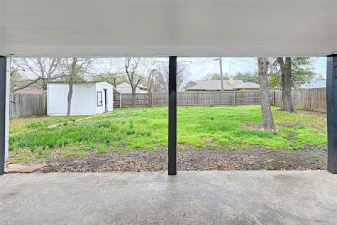 6413 Stonewall Street Greenville TX 75402