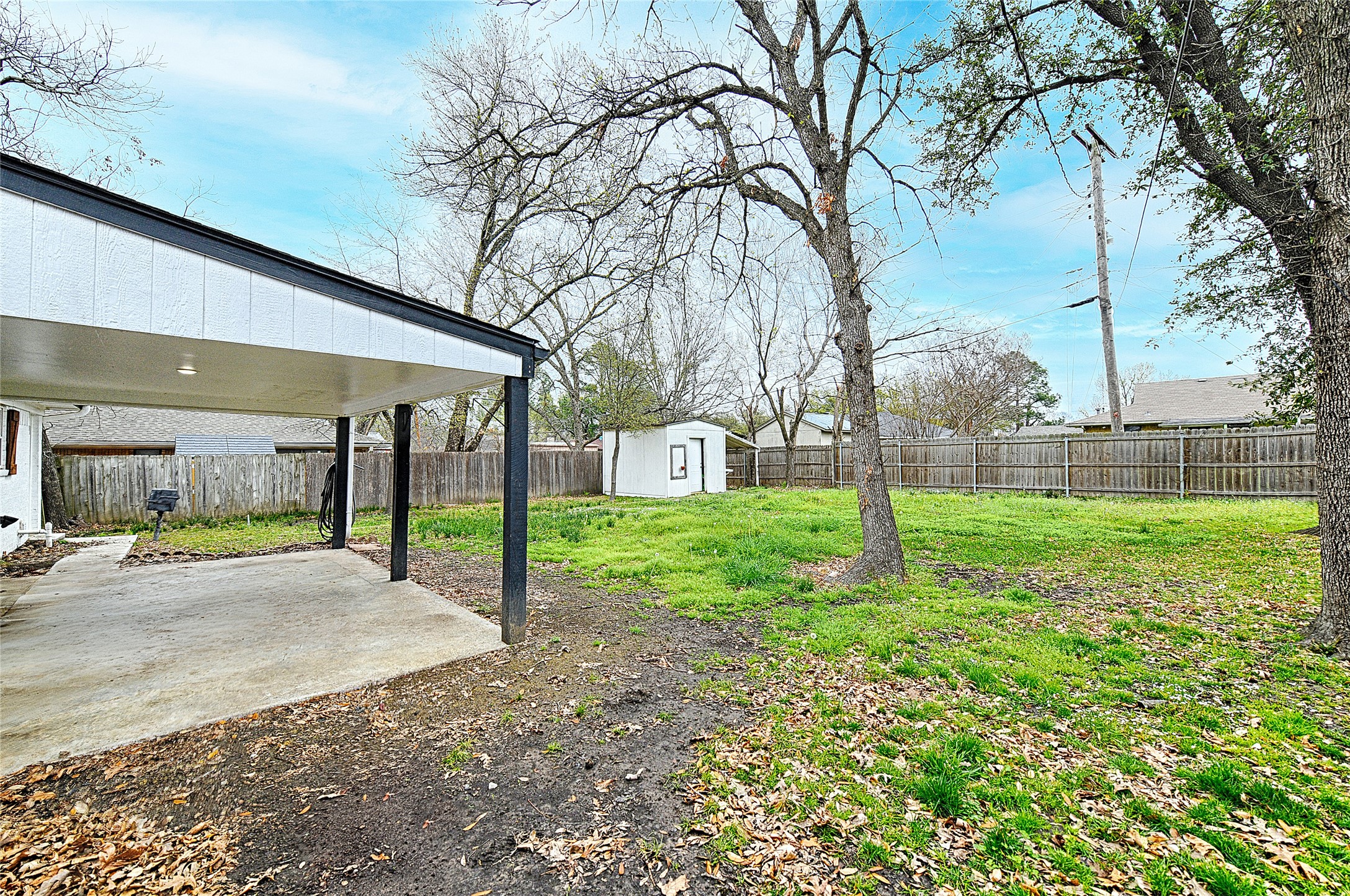 6413 Stonewall Street Greenville TX 75402