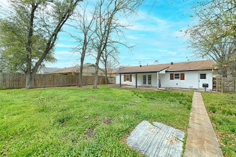 6413 Stonewall Street Greenville TX 75402