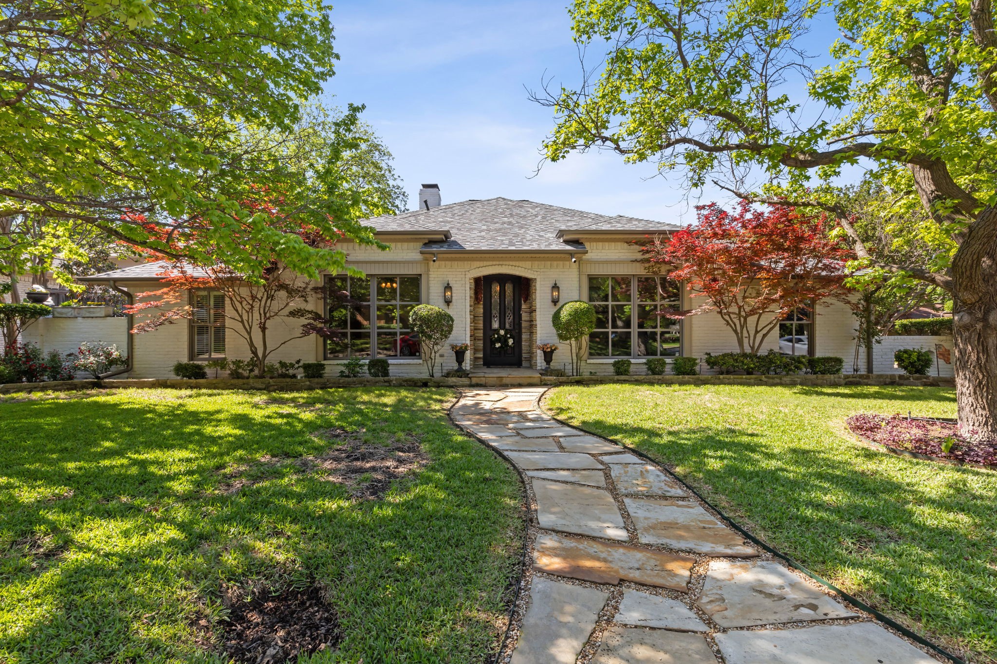 9402 Shady Valley Drive Dallas TX 75238