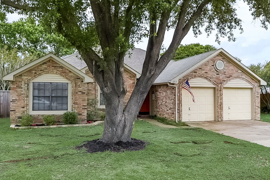 2213 Sheffield Court Flower Mound TX 75028